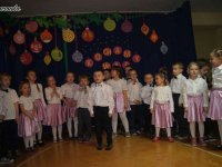 2018-01-18_dzien_babci_dziadka_grupy_przedszkolne - zdjęcie nr 69