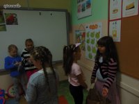 2018.09.30_klasowe_urodziny_kl._I_i_dzien_chłopaka - zdjęcie nr 6